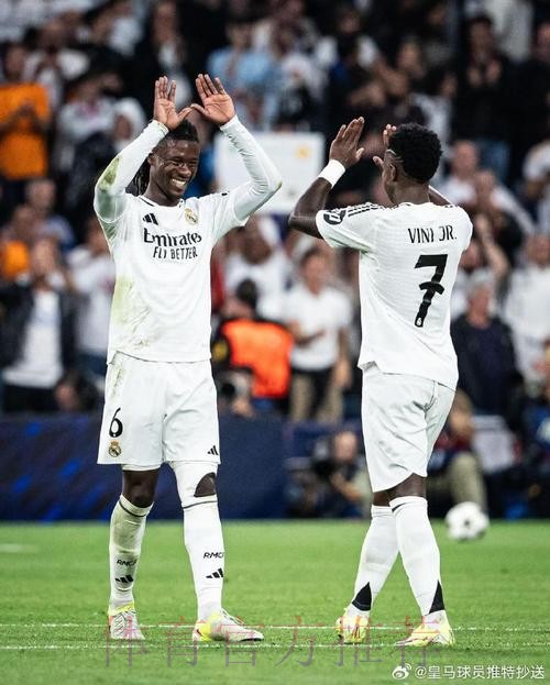 记者:卡马文加初查膝盖扭伤 若无碍能赶上次回合 记者:卡马文加初查膝盖扭伤 若无碍能赶上次回合